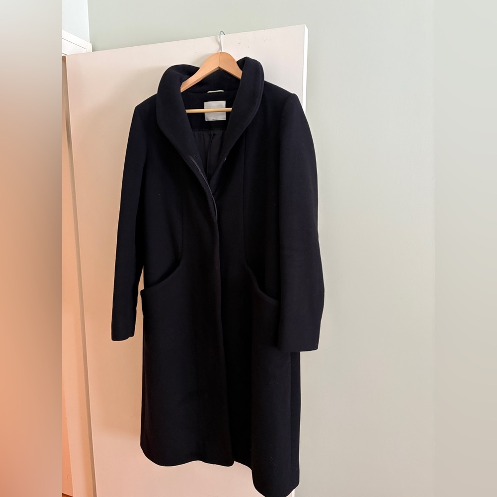 Wilfred / Aritzia the Cocoon Navy Long Wool Coat